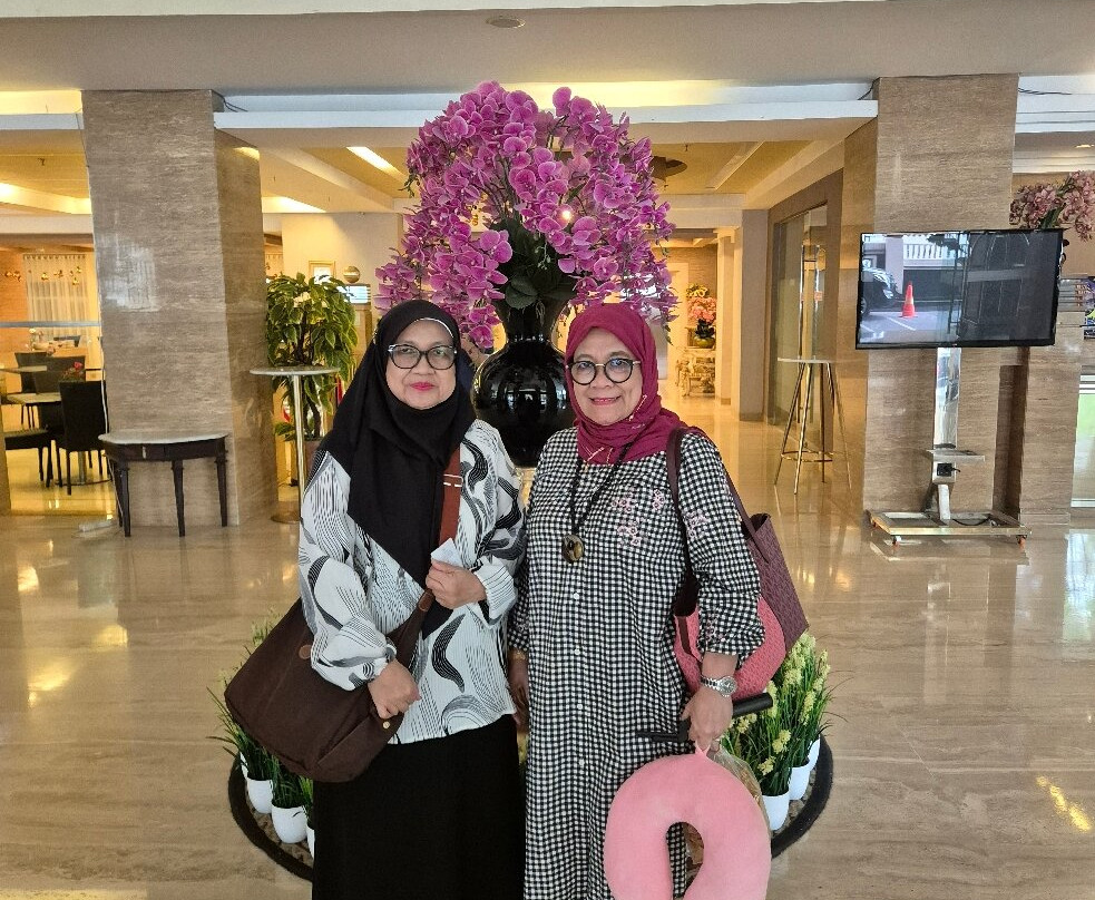 皇家丹奈豪景酒店主图