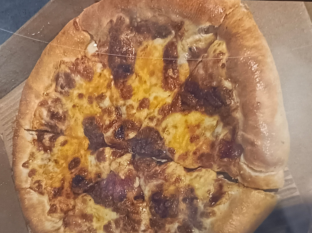 Pizza Hut Lintas Plaza