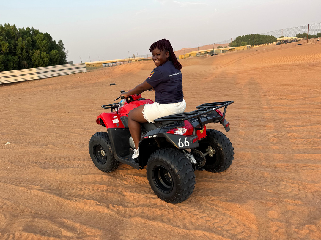 Gracious Tours & Travel-坎帕拉必去景点