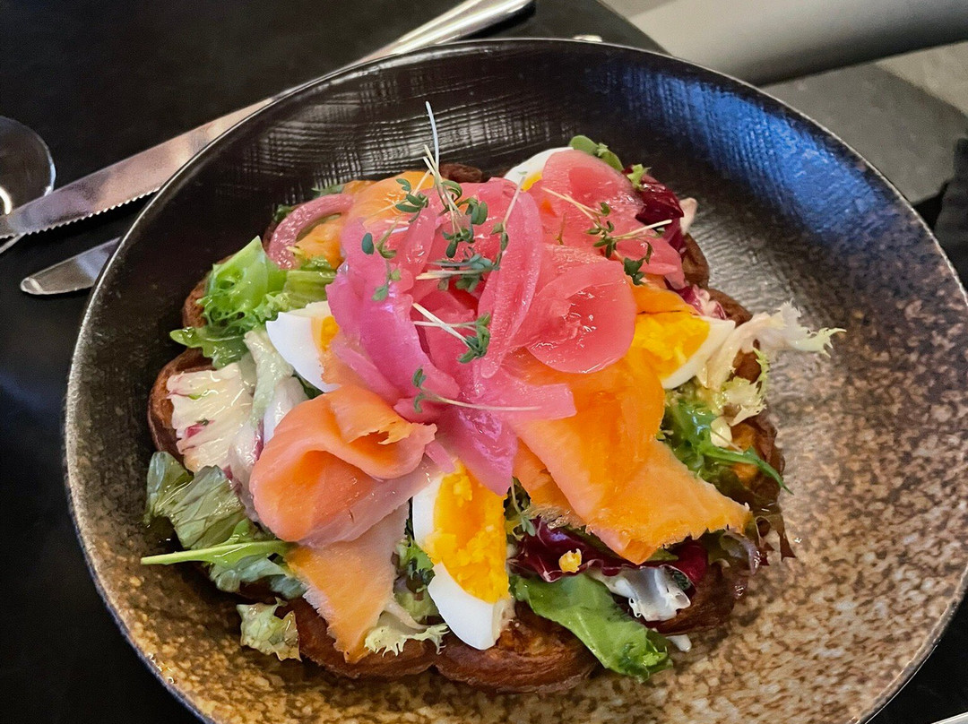 Preikestolen BaseCamp主图