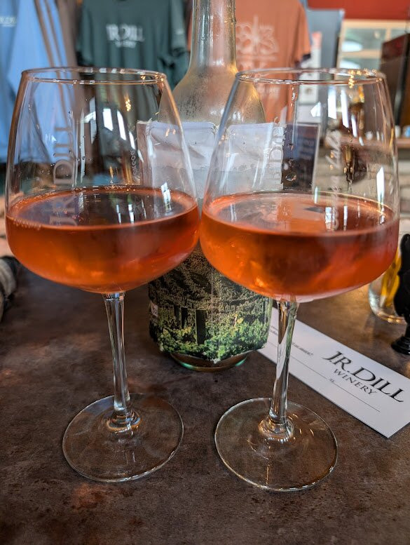 J.R. Dill Winery-Burdett必去景点