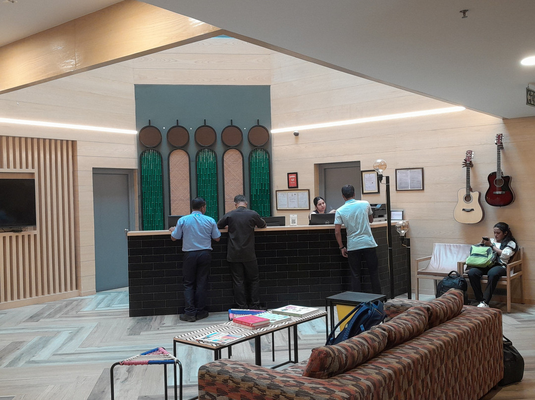 姜阿加尔塔拉旅馆主图