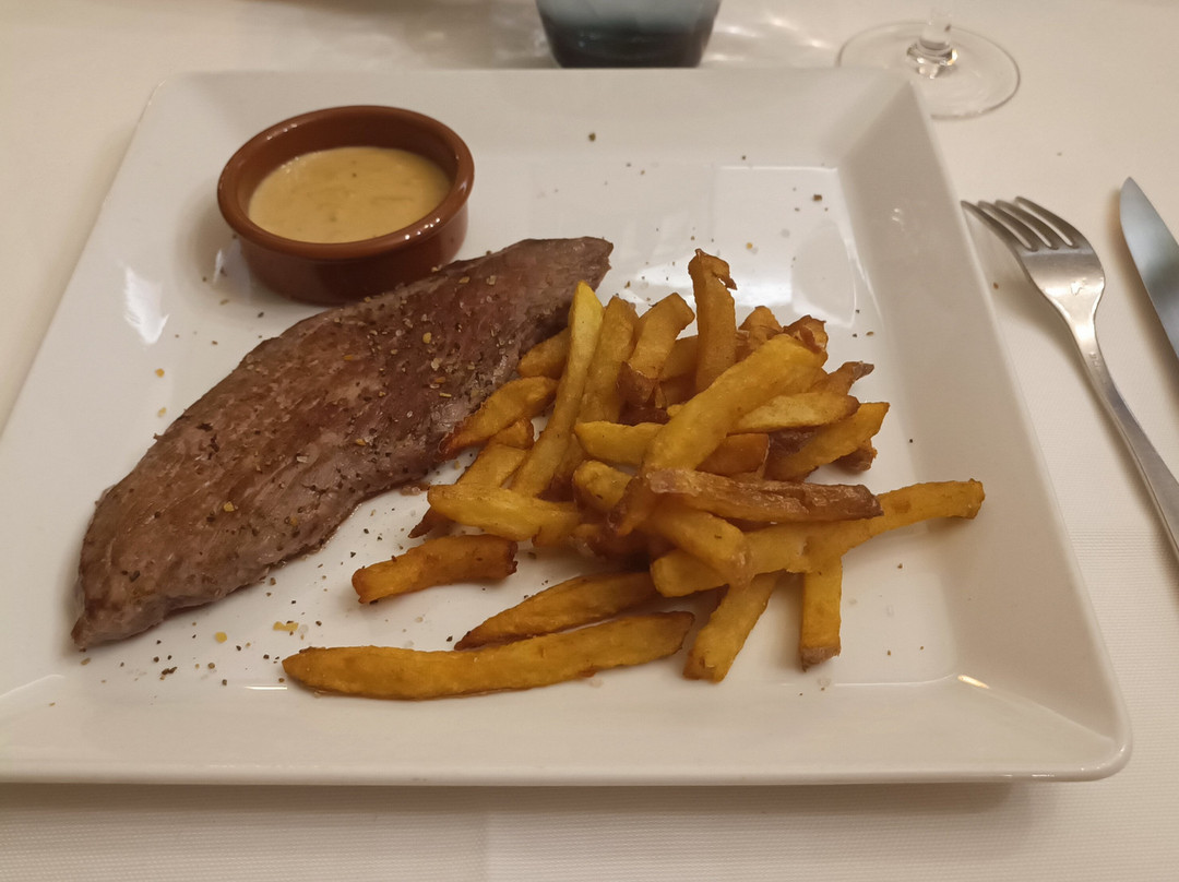 Hotel Restaurant Le Commerce主图