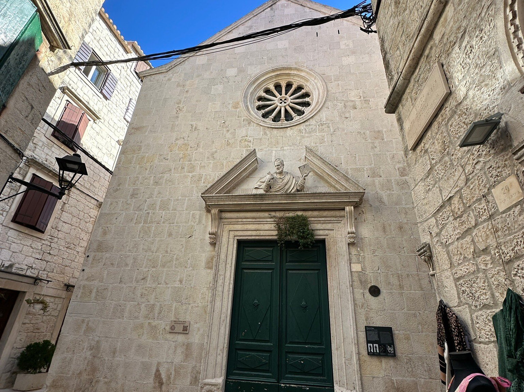 The Church of St. Peter-特罗吉尔必去景点