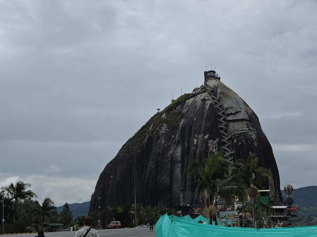 Laguna de Guatape-麦德林必去景点