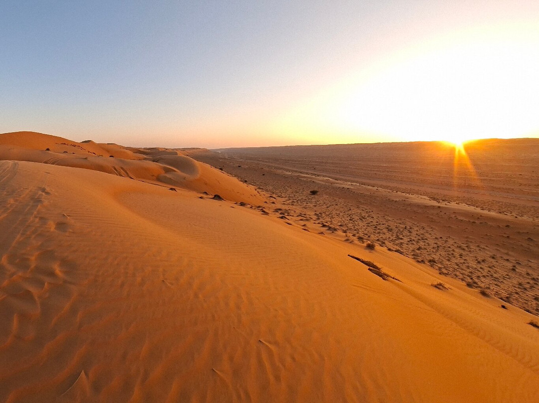 Wahiba Sands-Jalan Bani Buhassan必去景点