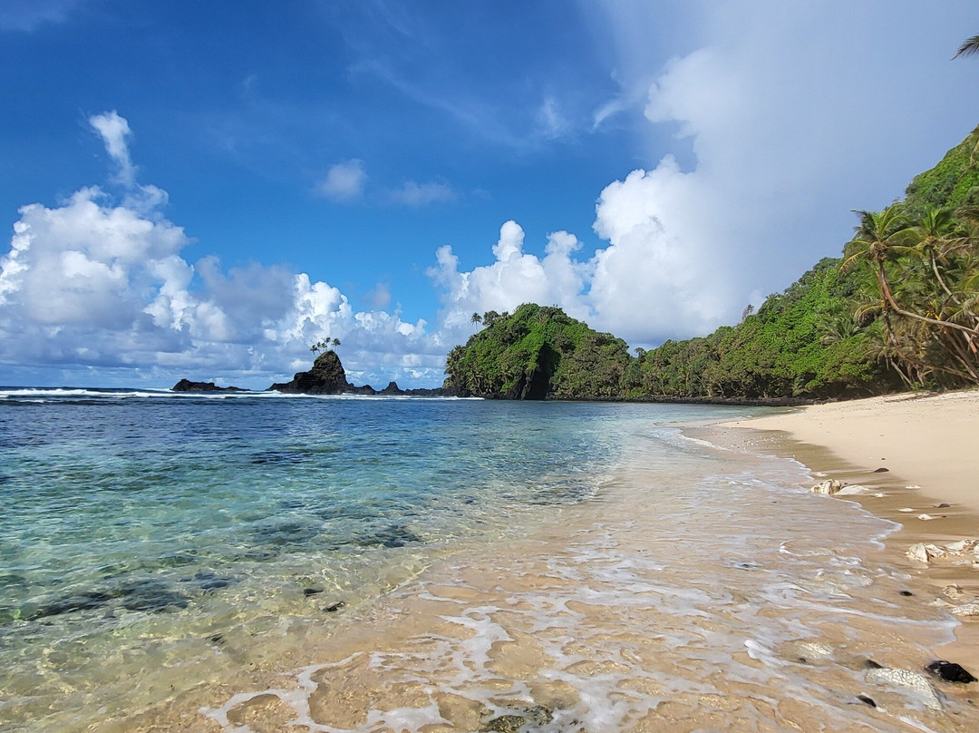 Two Dollar Beach-Pago Pago必去景点