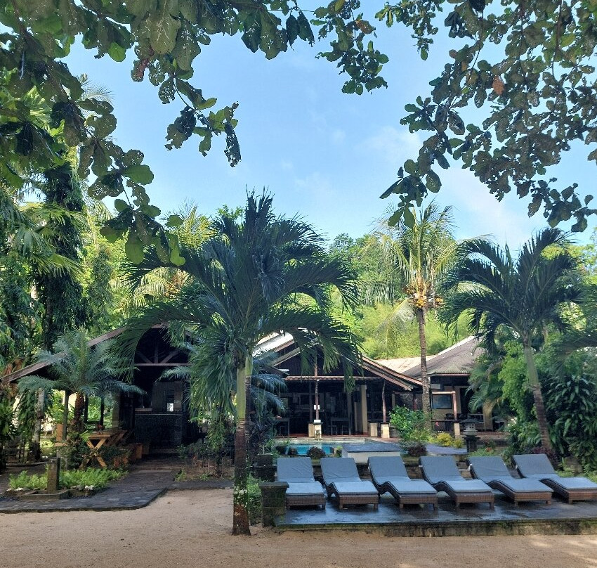 The Village Bunaken Resort主图