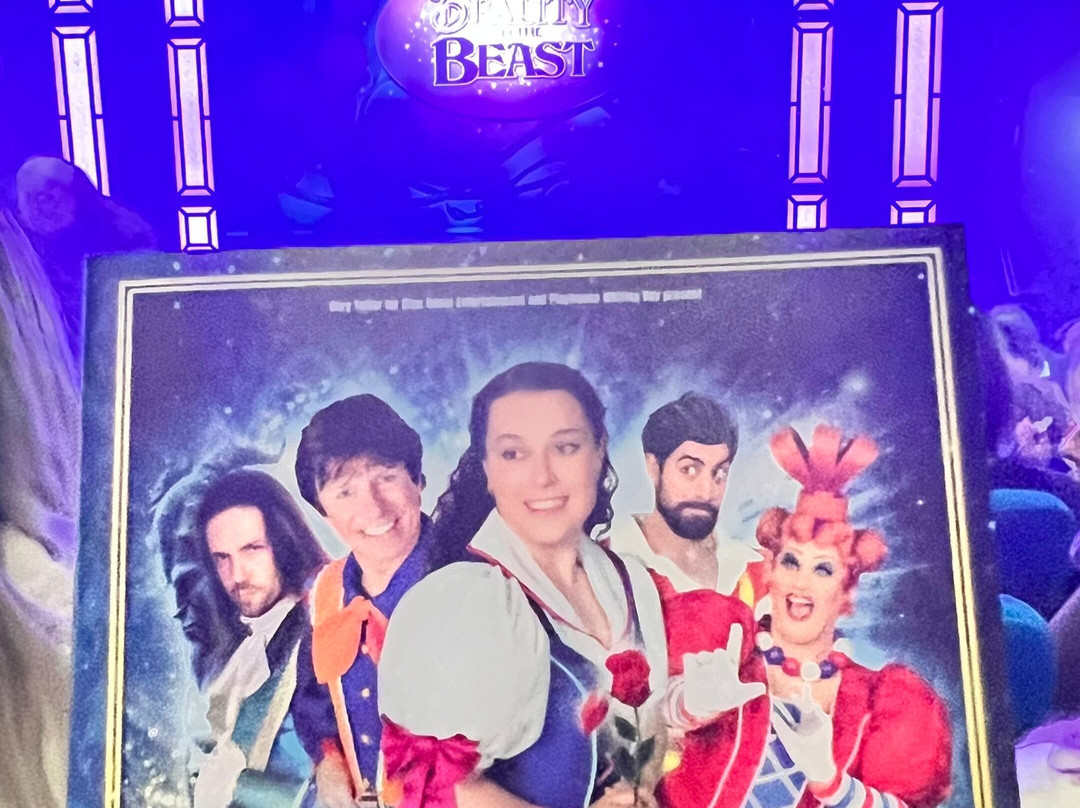 PLAYHOUSE-惠特利湾必去景点