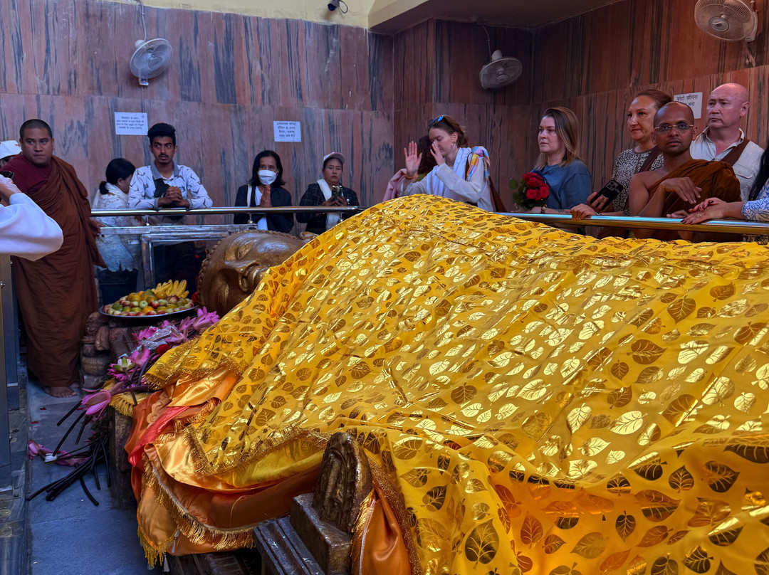 Dey Metta Tours Official-孟买必去景点