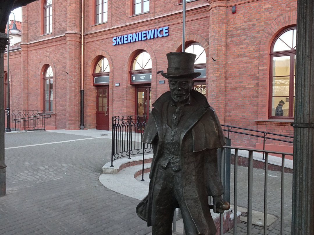 Railway Station Skierniewice-Skierniewice必去景点