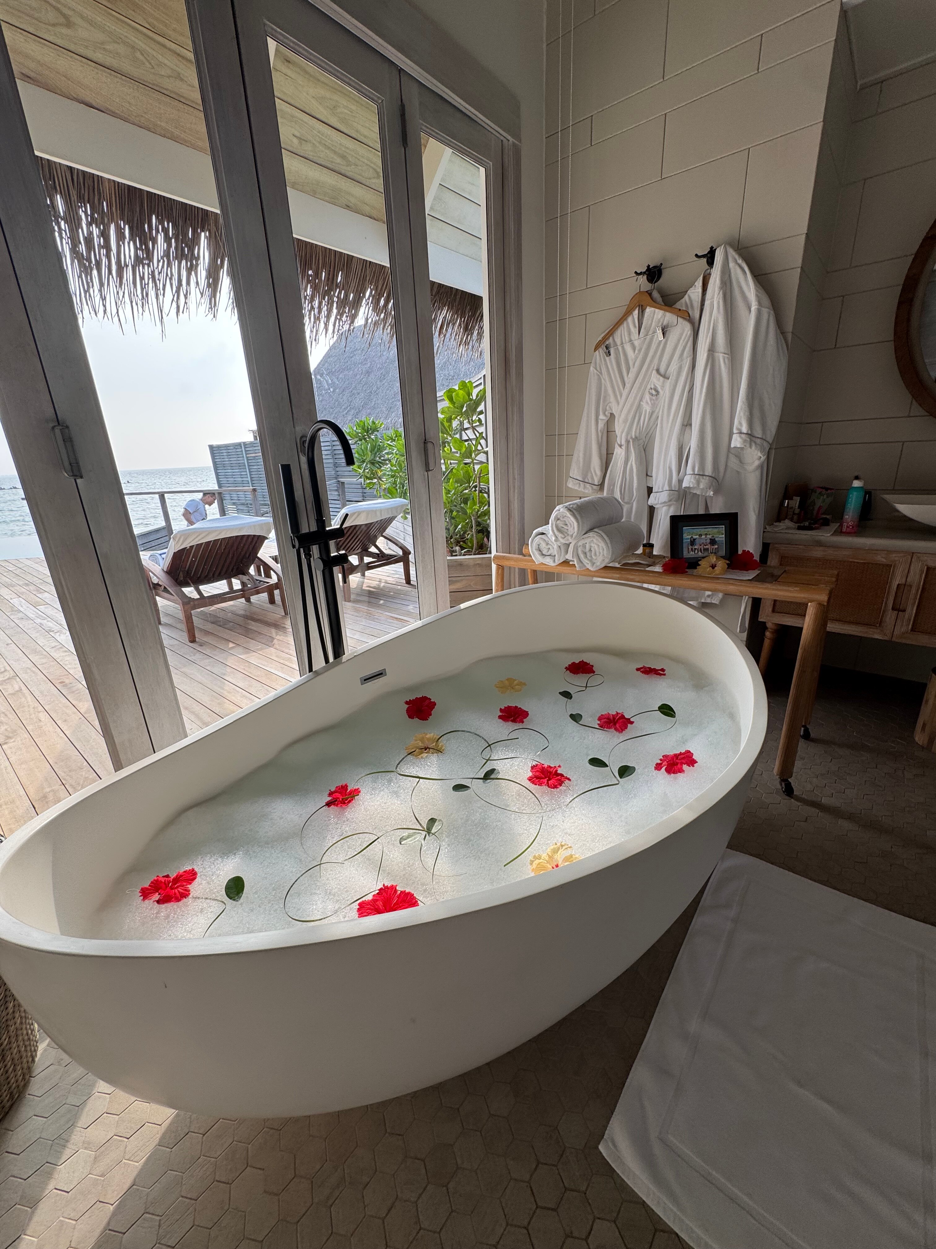 马尔代夫米拉杜岛酒店-浴室