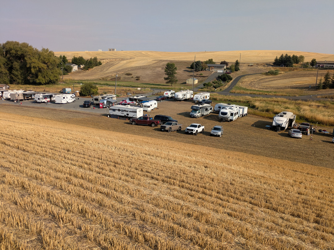Long Table Camping & Lodging
