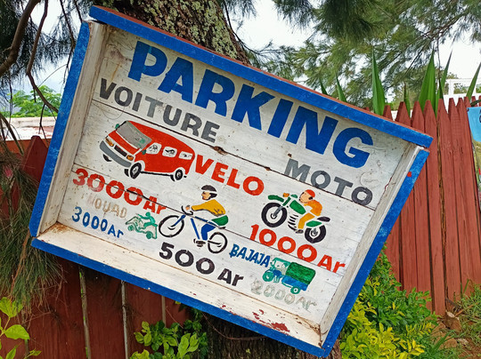 Ilot de la Vierge-Ampefy必去景点