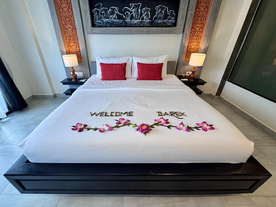 中央套房公寓主图