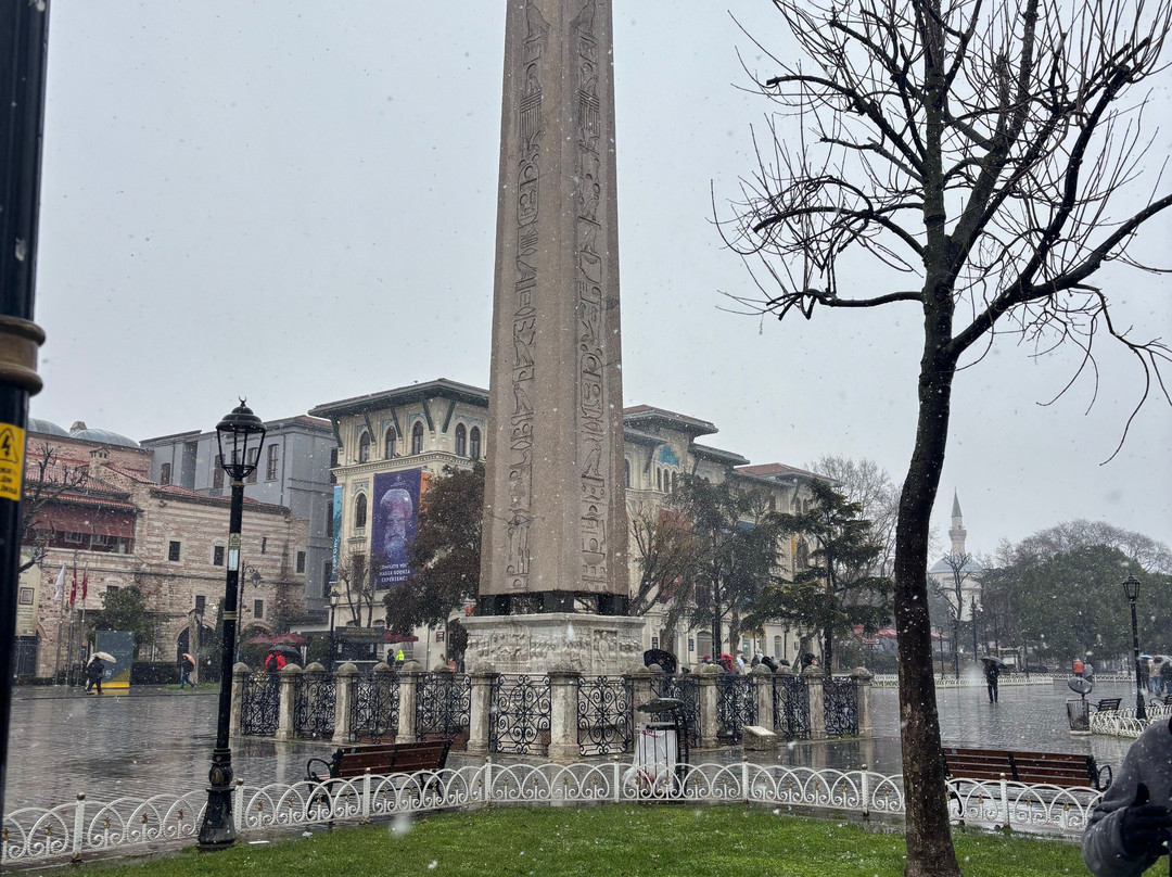 卡特里亚酒店主图