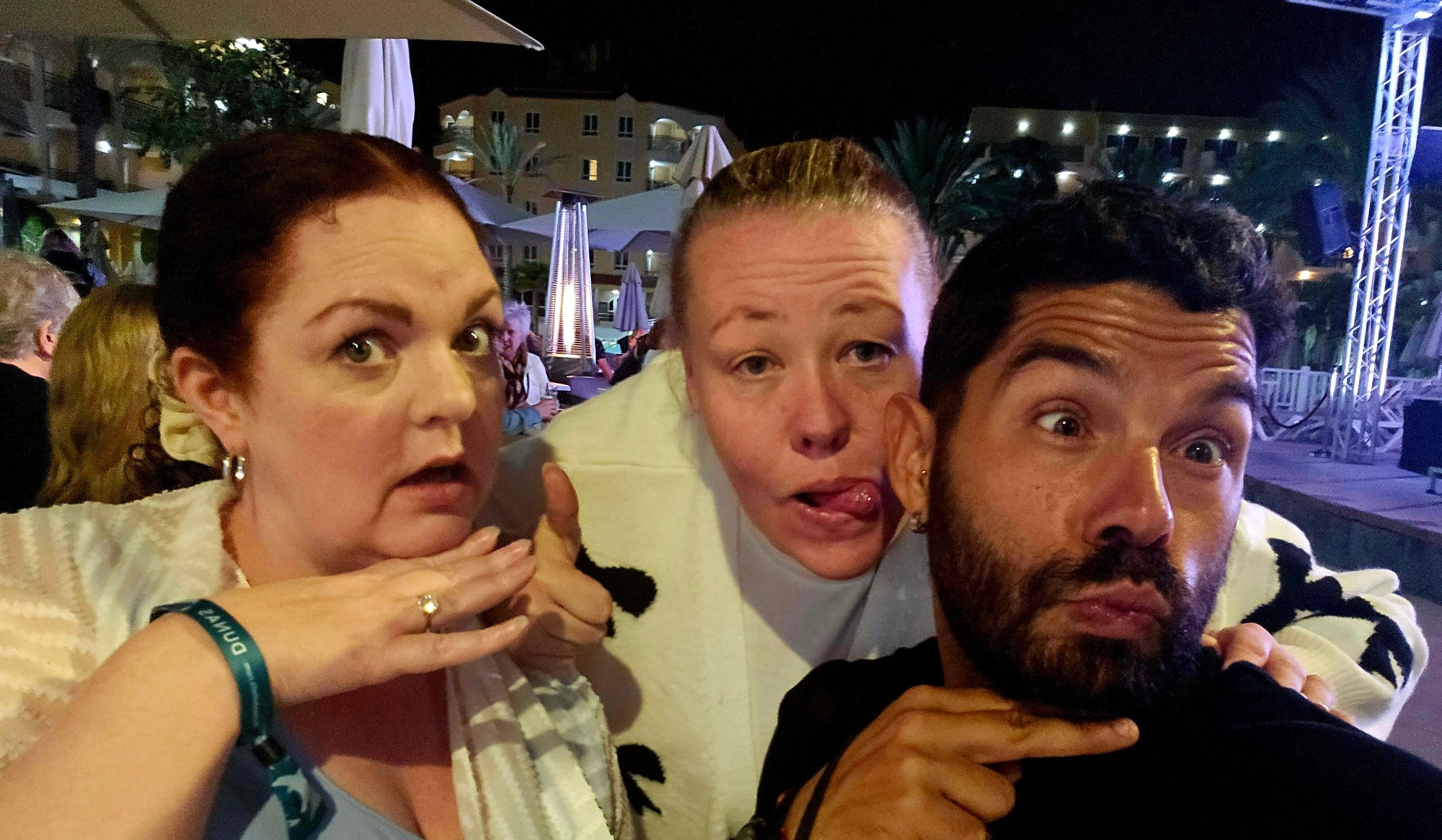 邓恩米拉多尔马斯帕洛马斯-官方