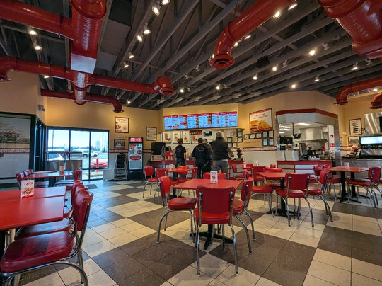 Freddy's Frozen Custard & Steakburgers