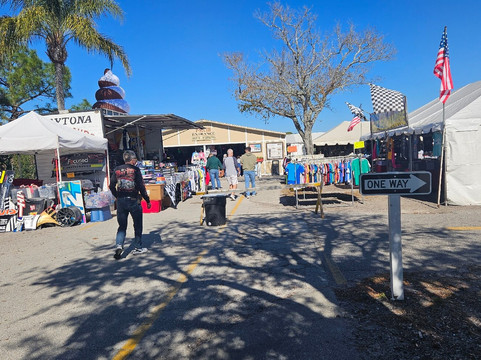 Daytona Flea and Farmer's Market-代托纳比奇必去景点