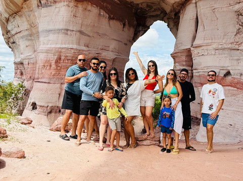 OURIQUE COMPANY / TURISMO DE EXPERIÊNCIA NA CHAPADA DOS VEADEIROS / SERRAS GERAIS / JALAPĀO / CHAPADA DIAMANTINA / CHAPADA DAS MESAS-上帕拉伊苏迪戈亚斯必去景点