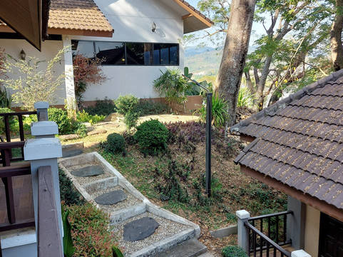 清孔柚木花园河滨温泉酒店主图