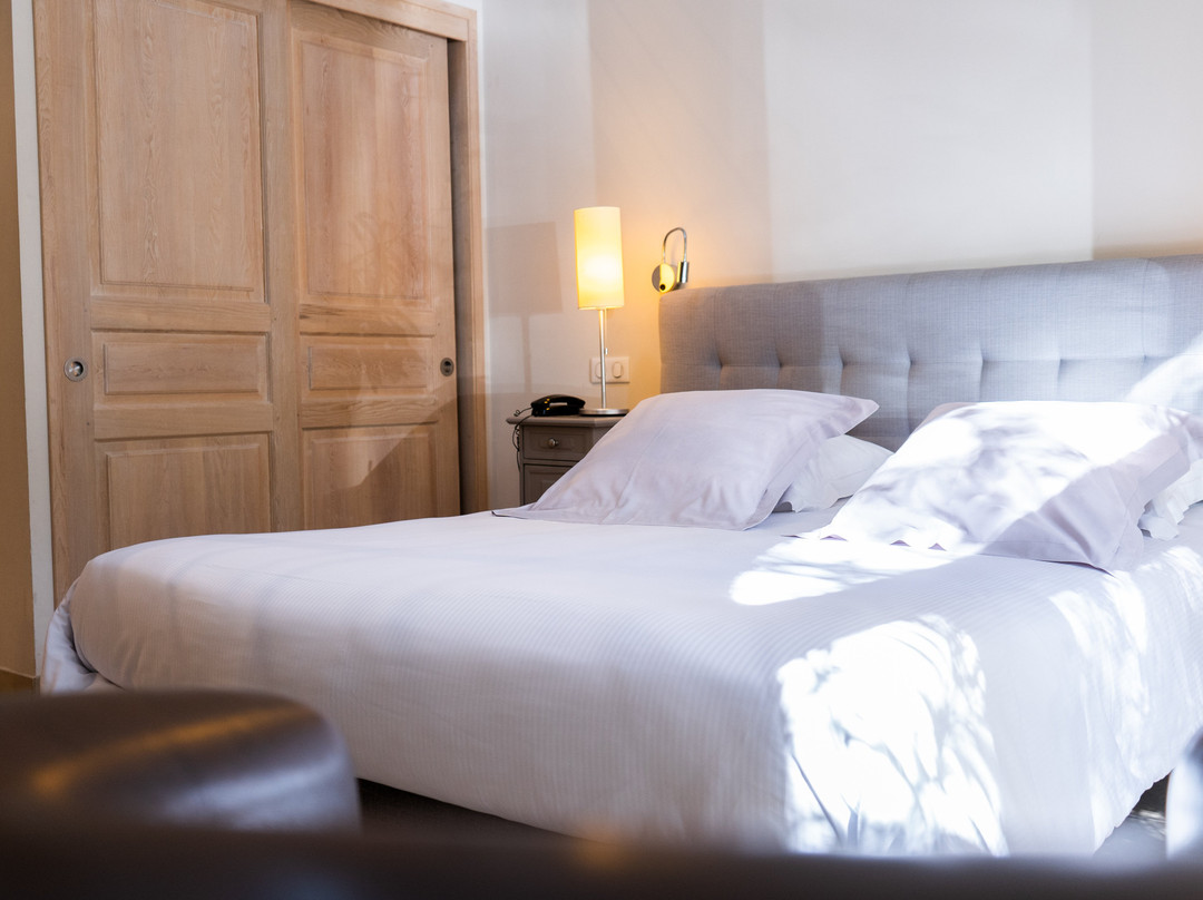 勒斯赛德雷斯主图