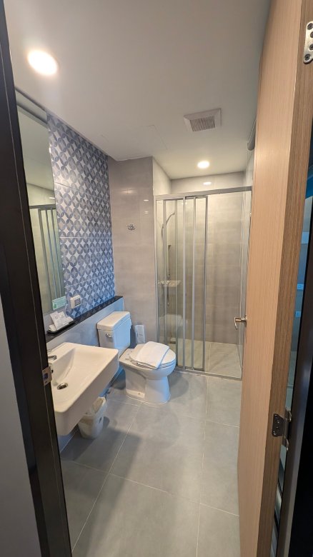 拉差布里乐莱特酒店-官方