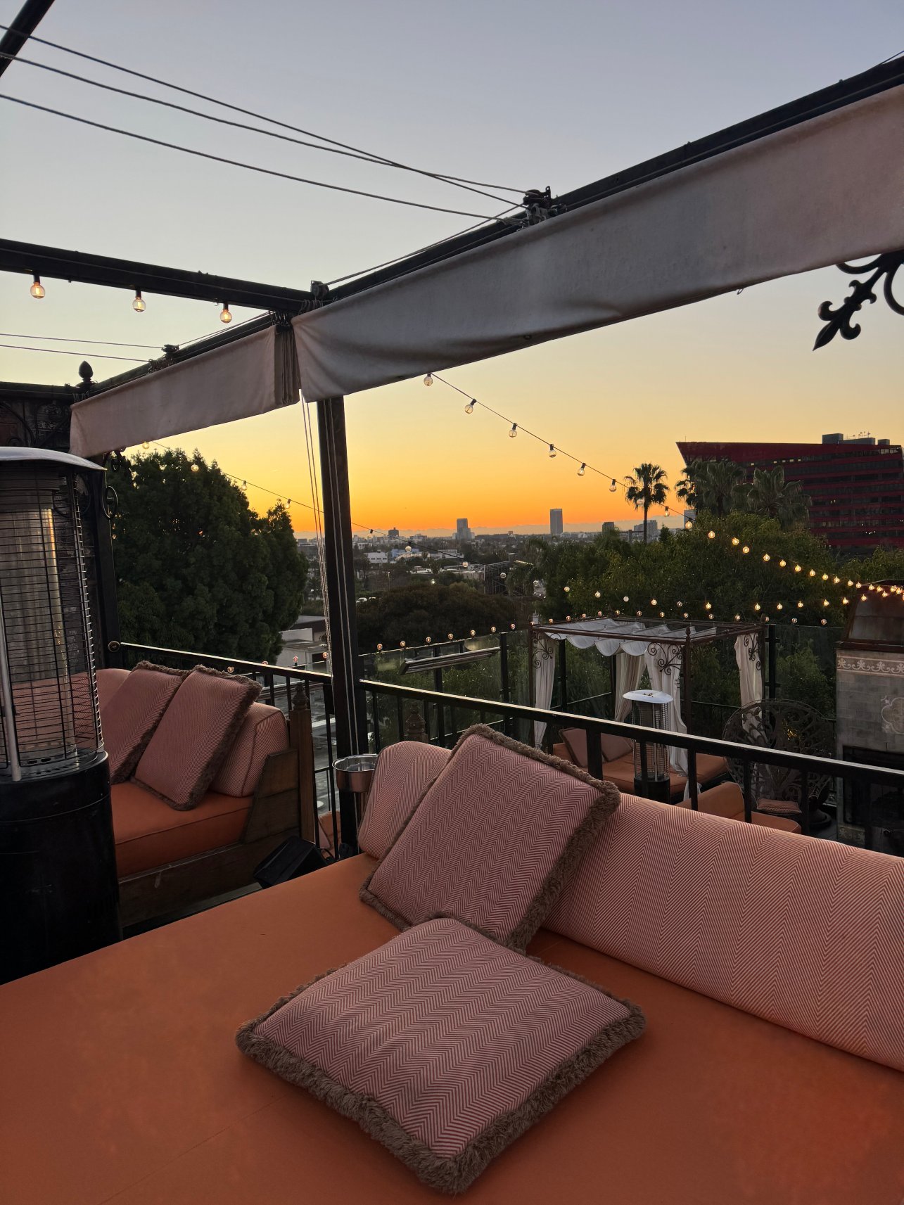 小厄米塔日酒店-浴室