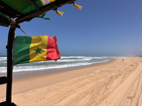 Max Sakho Chauffeur Guide-Saly必去景点