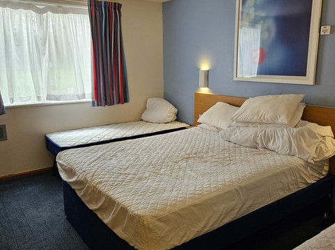 旅屋酒店-斯塔福德M6主图