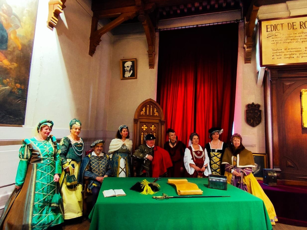 Château de Roussillon-Roussillon必去景点