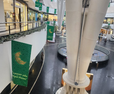 Khan Shatyr-努尔苏丹必去景点