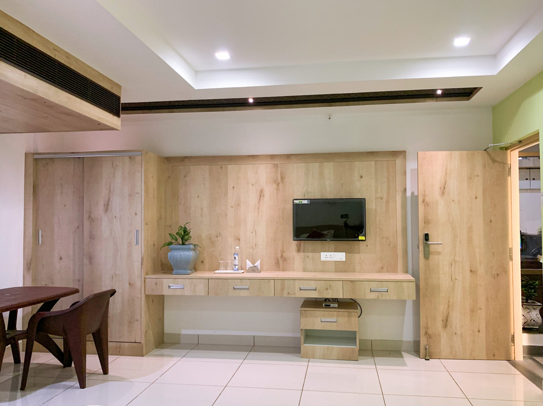 New Thai Residency