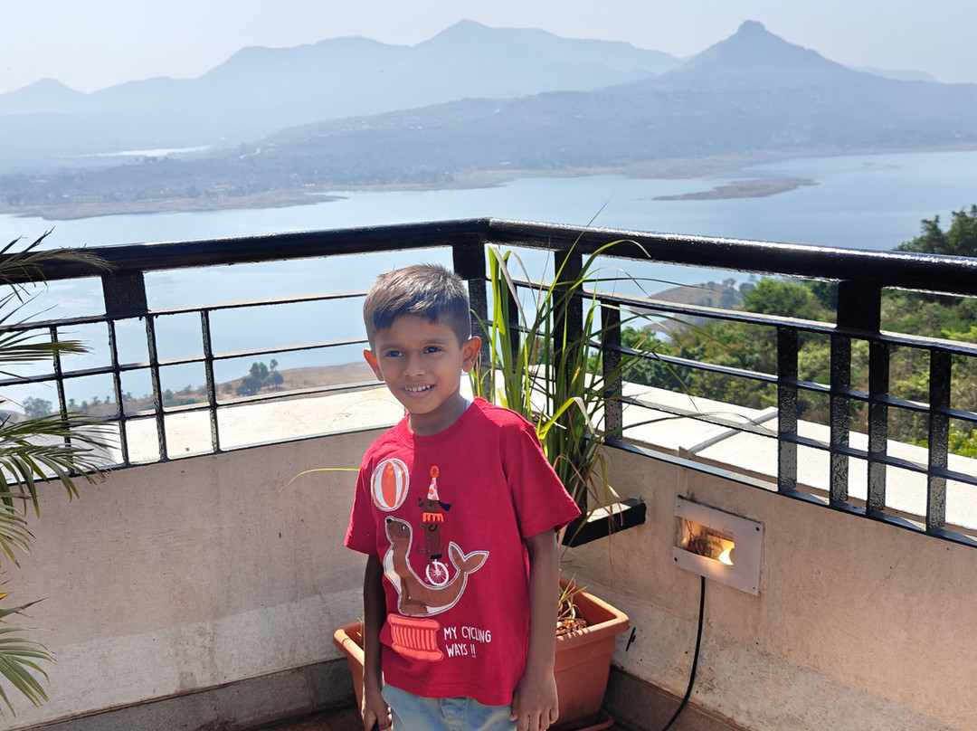 罗纳瓦拉马辛德拉通吉俱乐部酒店主图