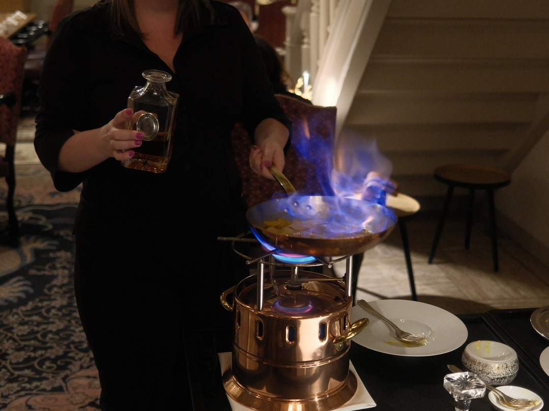 德拉科住宿大酒店主图