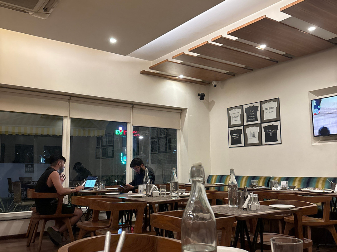 加瓦第柠檬树酒店主图