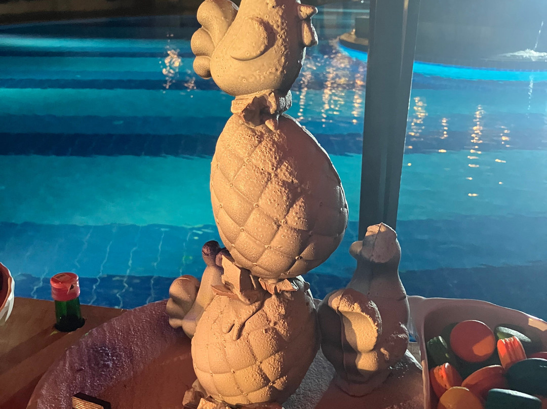 途易蔚蓝魔幻生活酒店主图