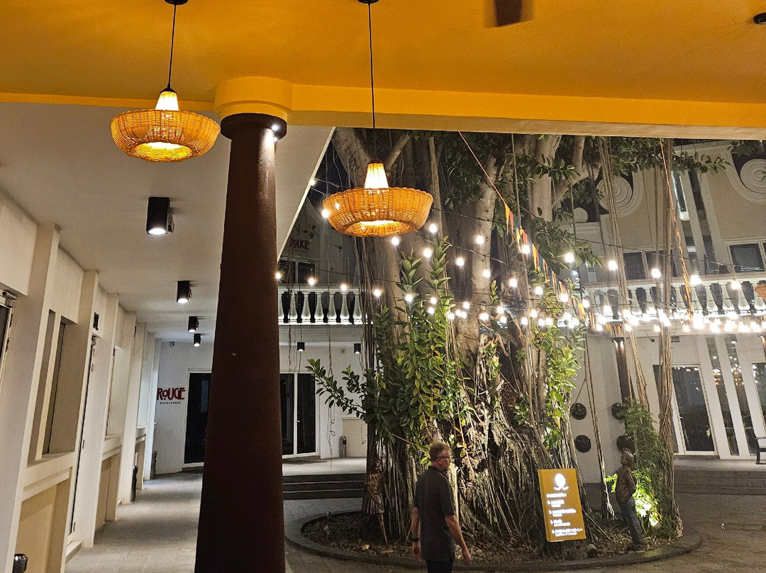 Iguana Cantina