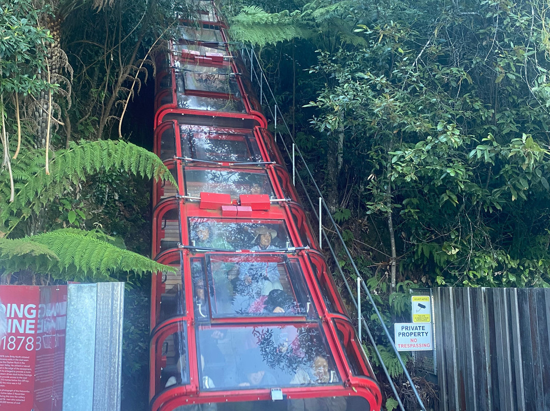 蓝山绝景世界-卡通巴必去景点