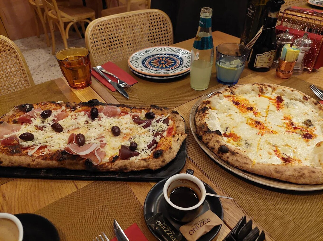 Pizza Una Trattoria Gourmet主图