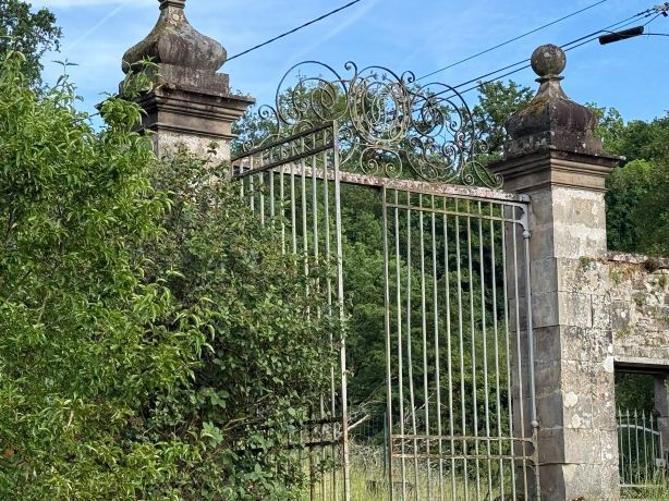 La Manufacture Royale de Bains-旅行者