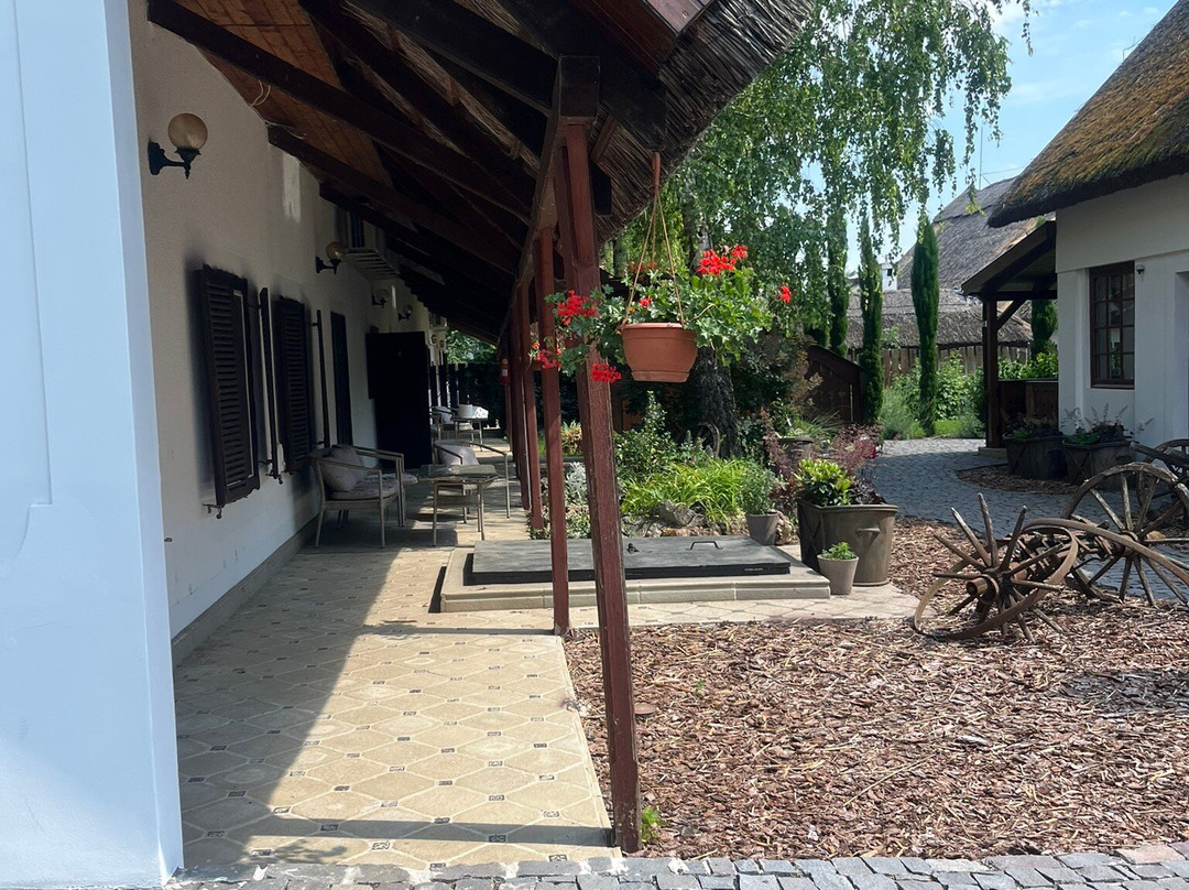 1830 年历史之家酒店主图