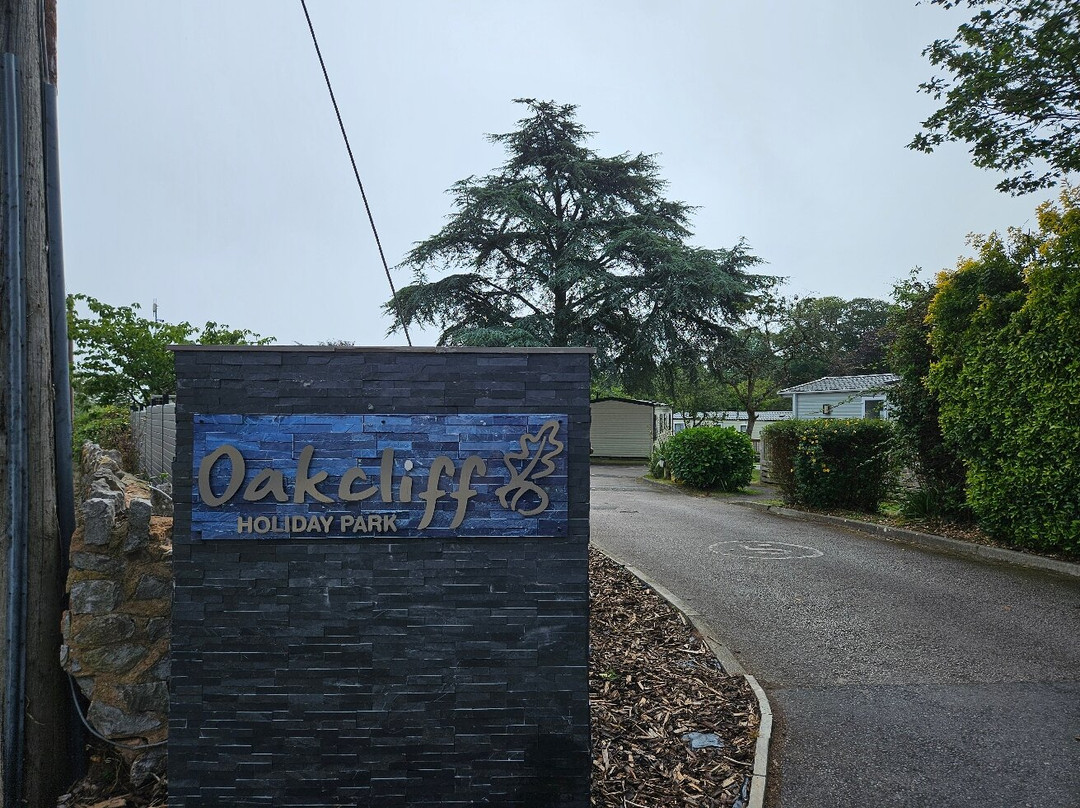 Oakcliff Holiday Park