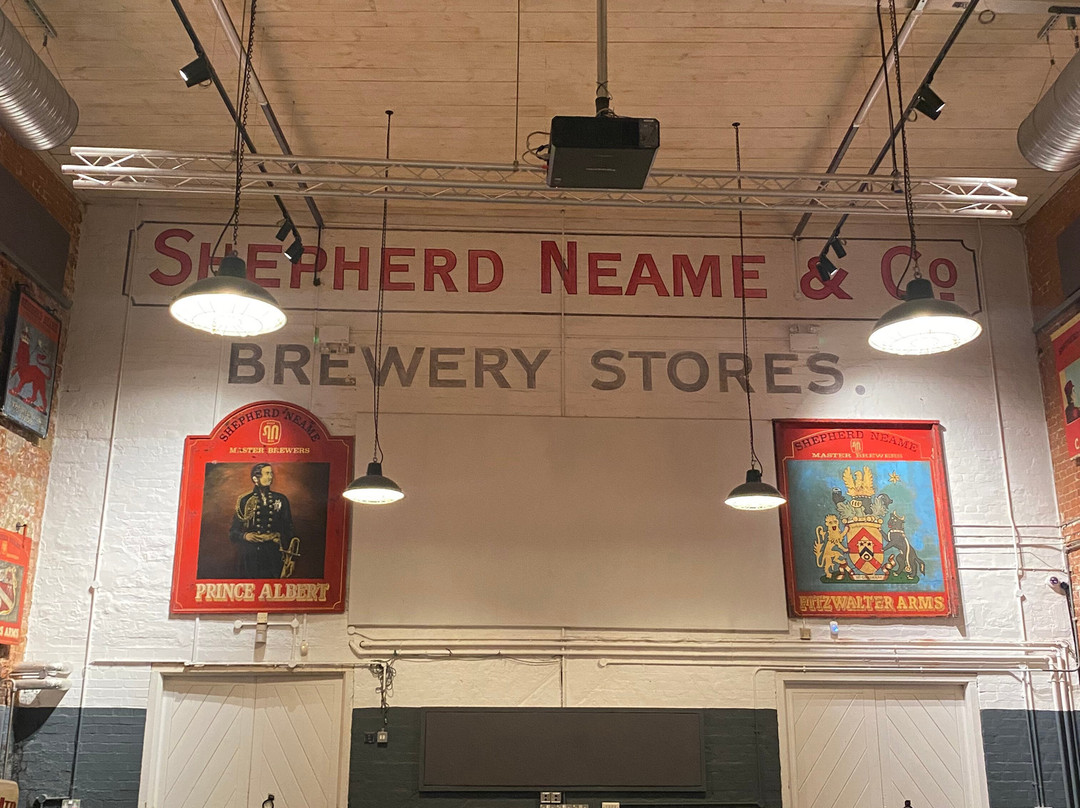 Shepherd Neame Visitor Centre & Brewery Tour-Faversham必去景点