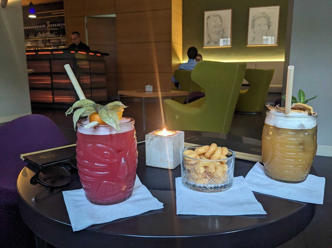 艾博瑞斯登兹温泉酒店主图