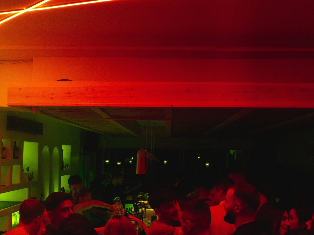Noca Bar & Spirits-Merichas必去景点
