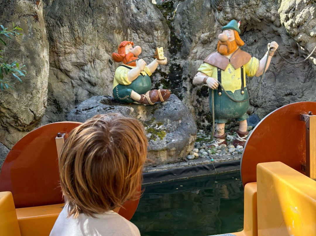 Parc Asterix-普拉伊必去景点