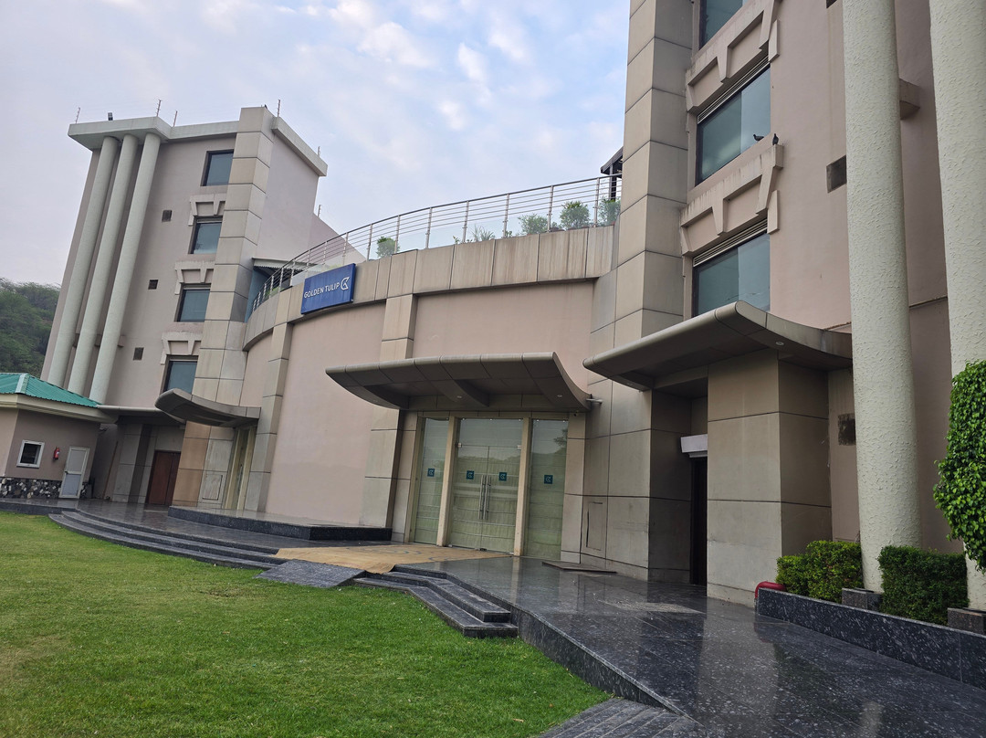 昌迪加尔潘切库拉郁锦香酒店主图