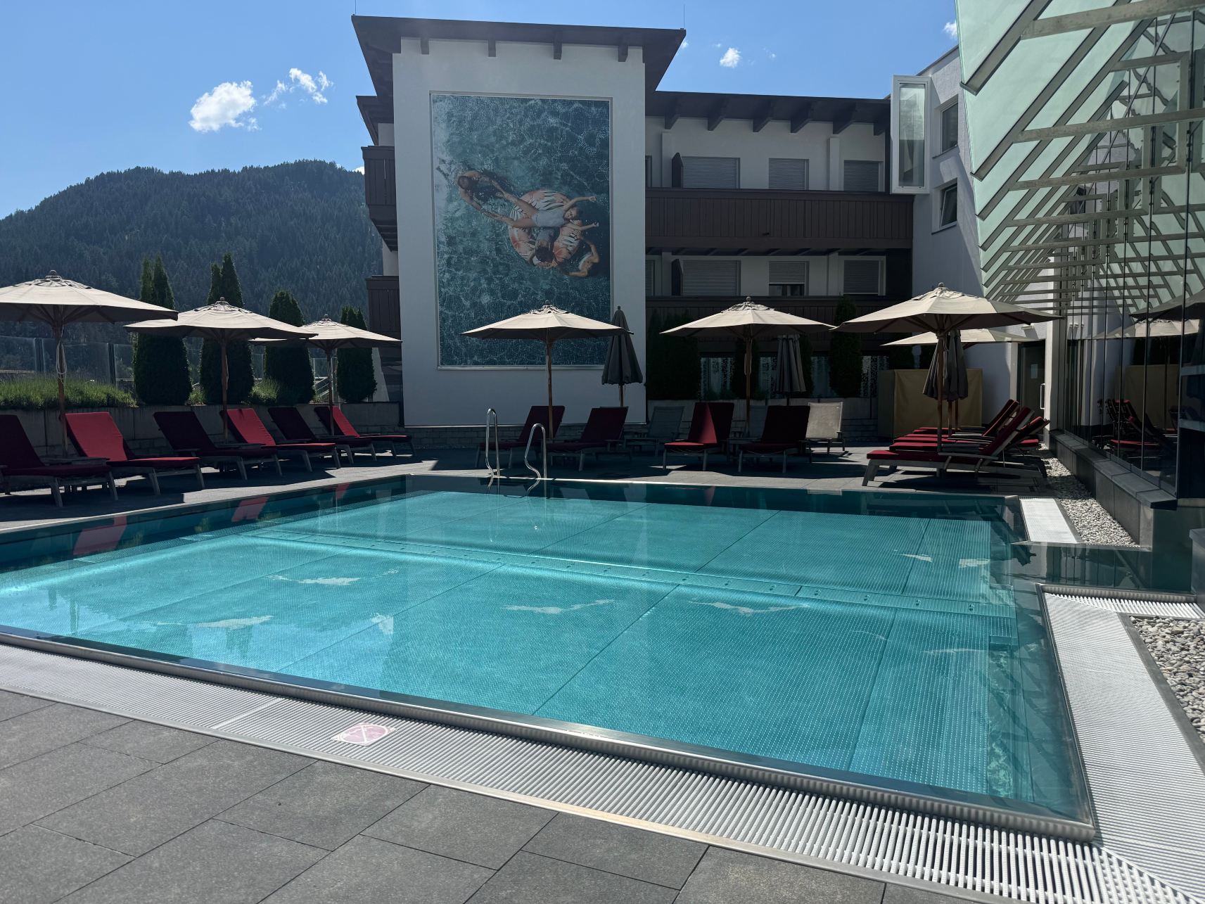 Hotel Löwe - Leading Family Hotel & Resort-泳池