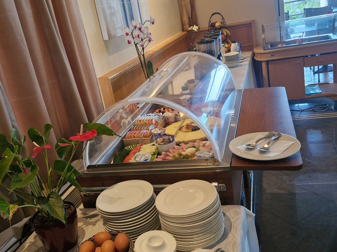贝尔维德酒店主图